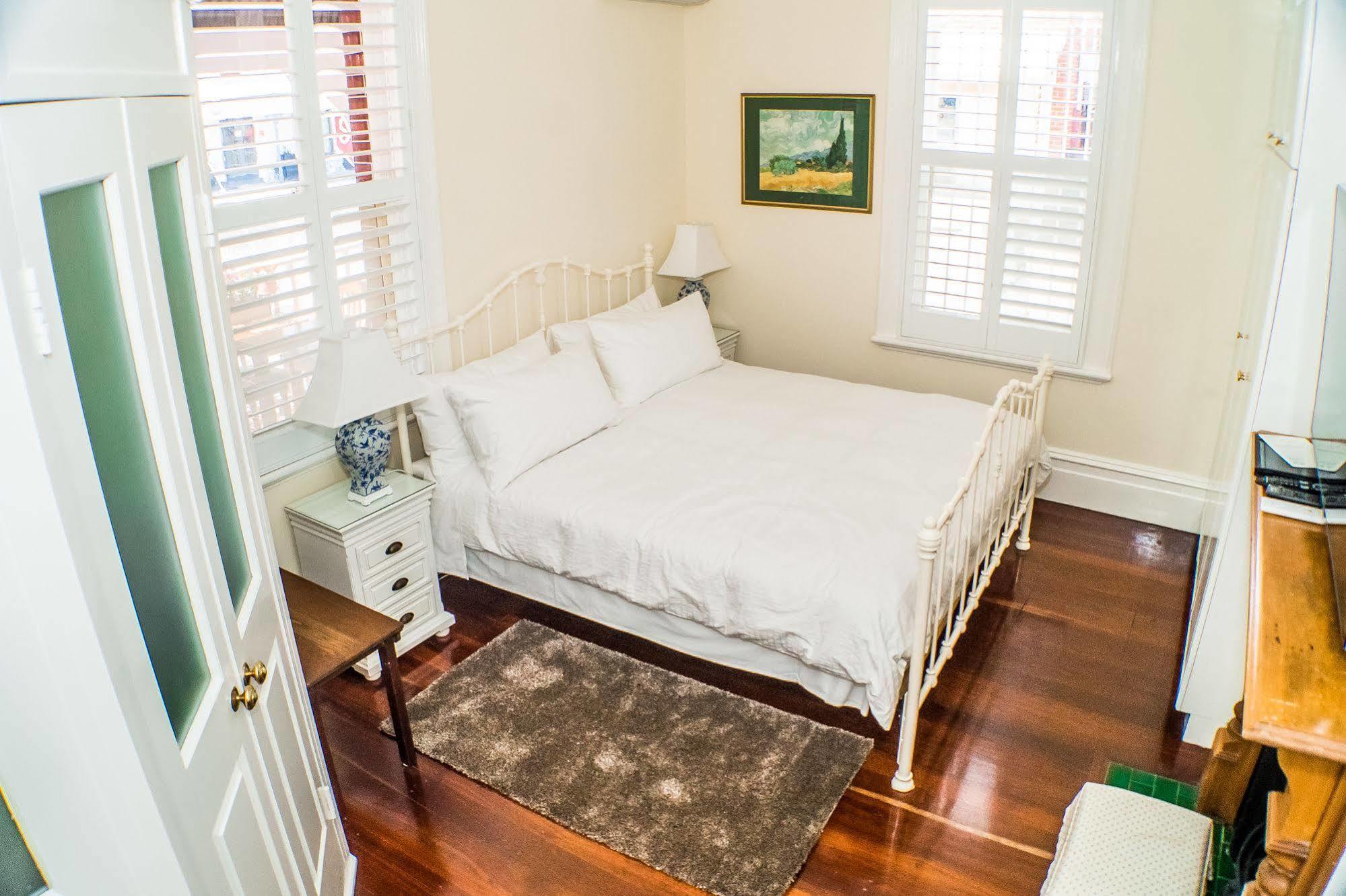 South Beach Bed & Breakfast Fremantle Esterno foto